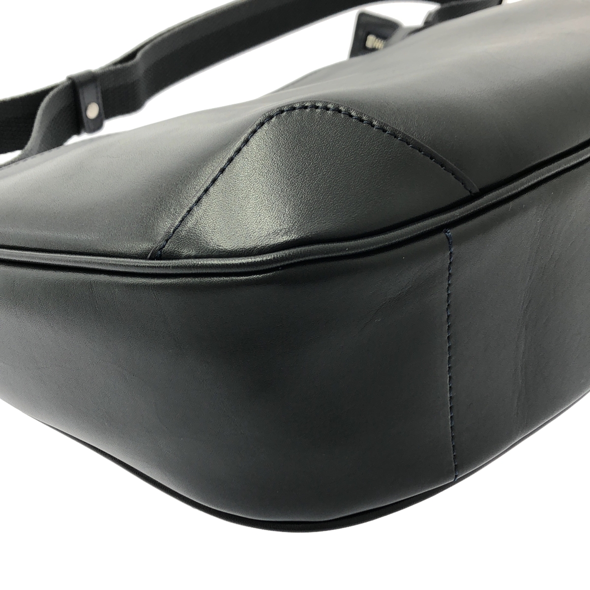 aniary / アニアリ アンティークレザー ショルダーバッグ