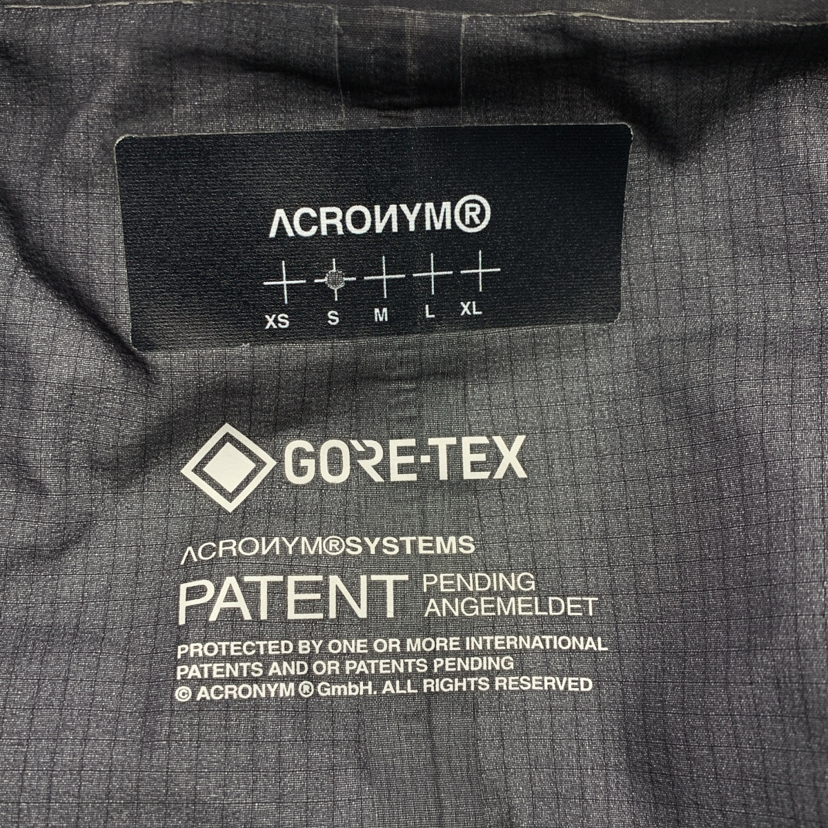 ACRONYM / アクロニウム 3L Gore-Tex Pro Interops Jacket コート