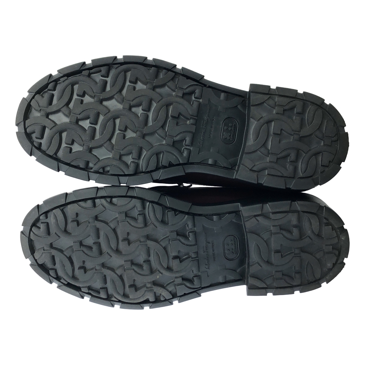 Salvatore Ferragamo / サルヴァトーレフェラガモ ロゴ レザー コインローファー