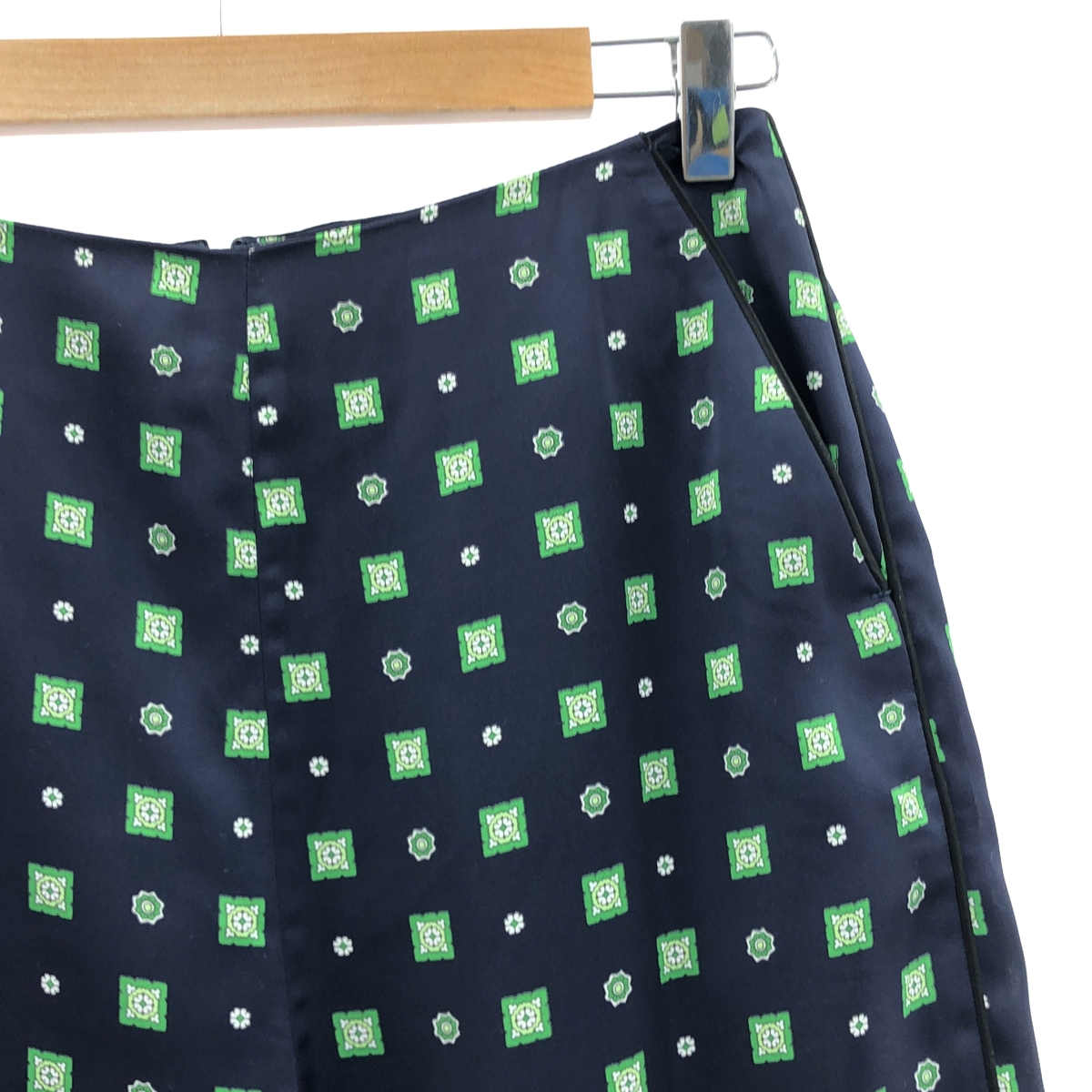 その他 小紋柄 サテン ワイドパンツ