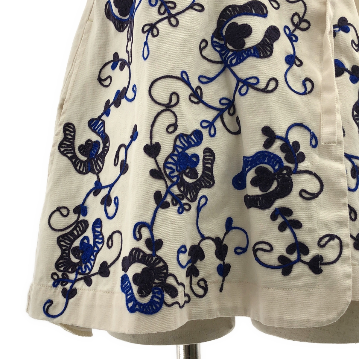 sara mallika / サラマリカ エンブロイダリー ポケット付き カシュクール ロング ベスト / 総裏地