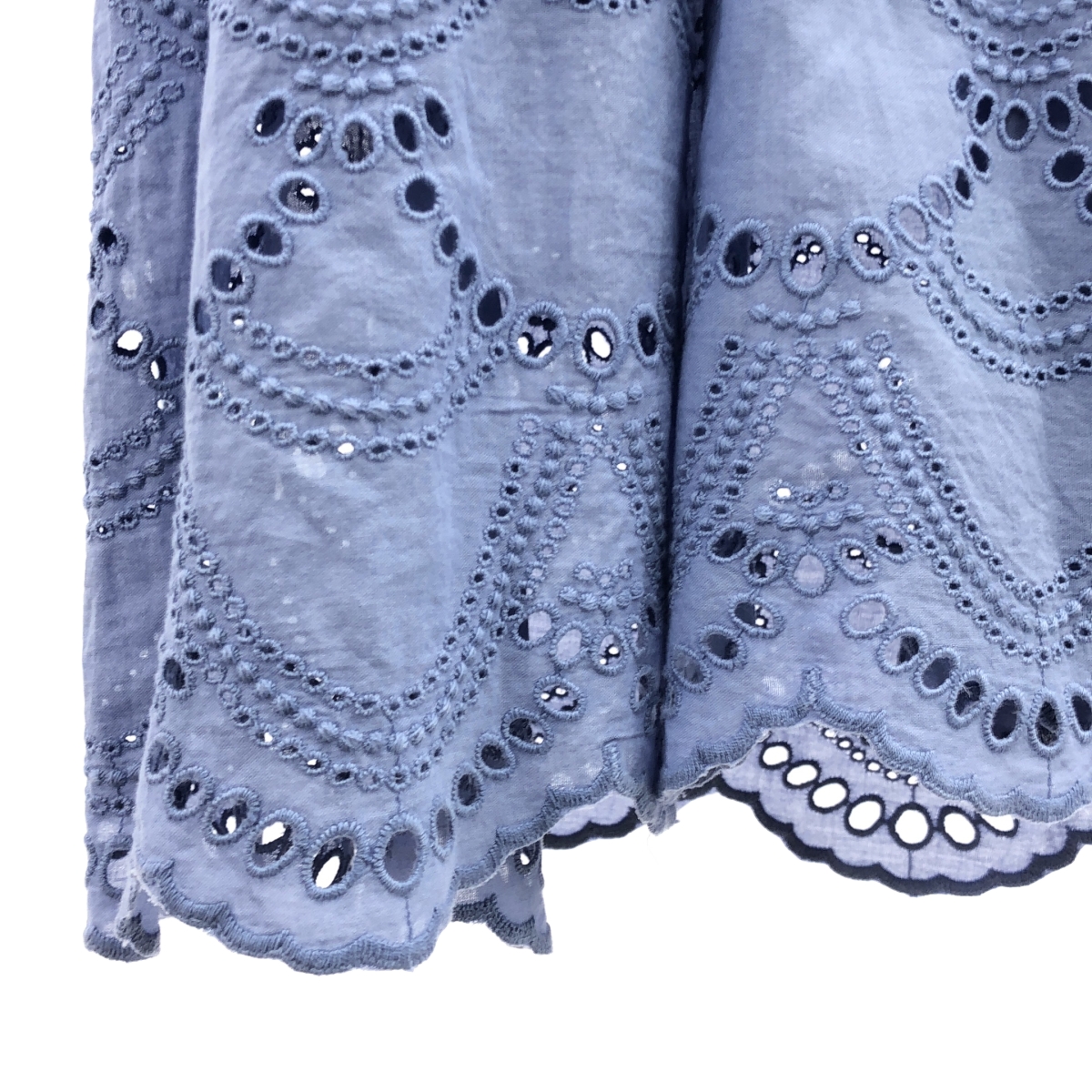 ne Quittez pas / ヌキテパ コットンボイル ヘムラ 刺しゅう ノースリーブワンピース