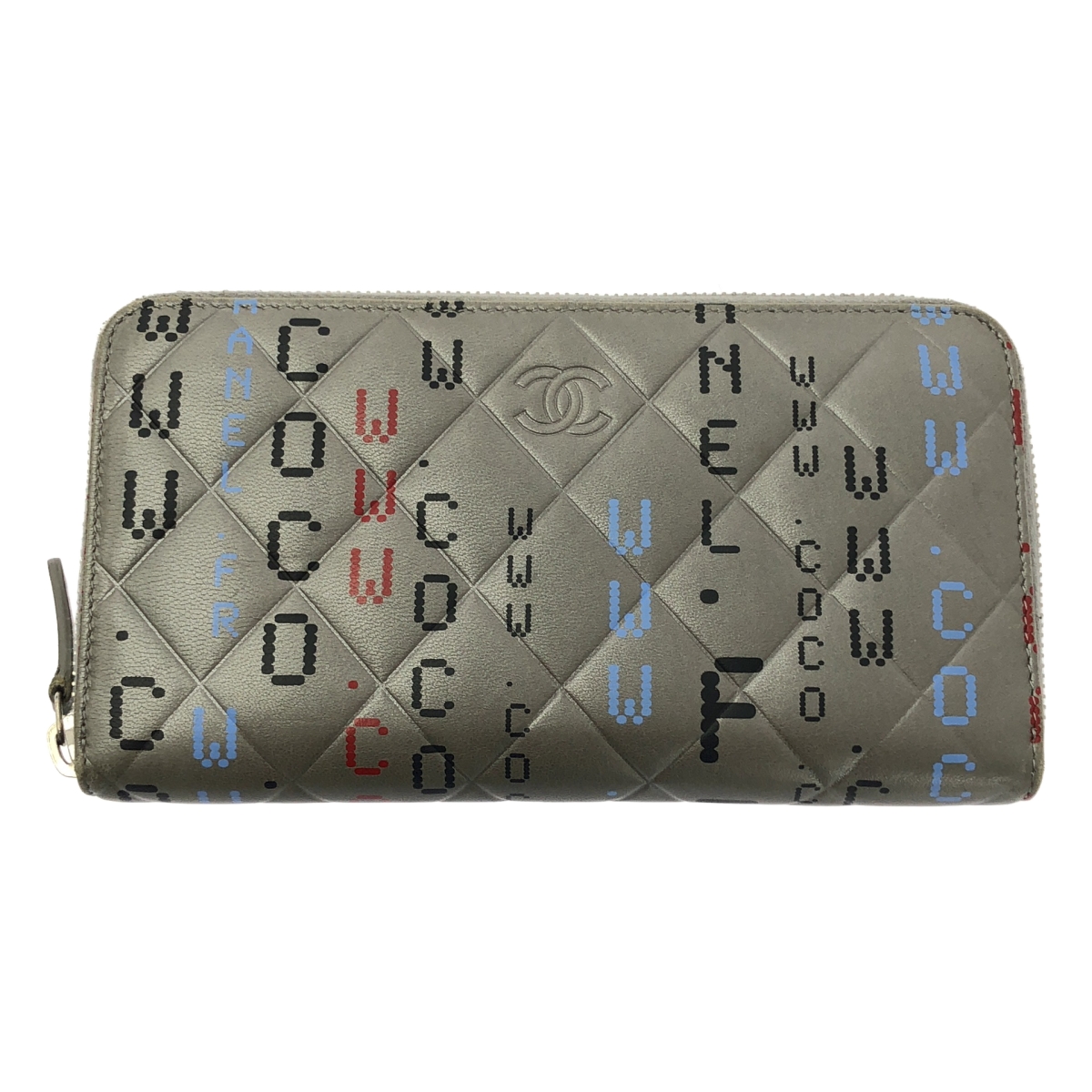 CHANEL / シャネル