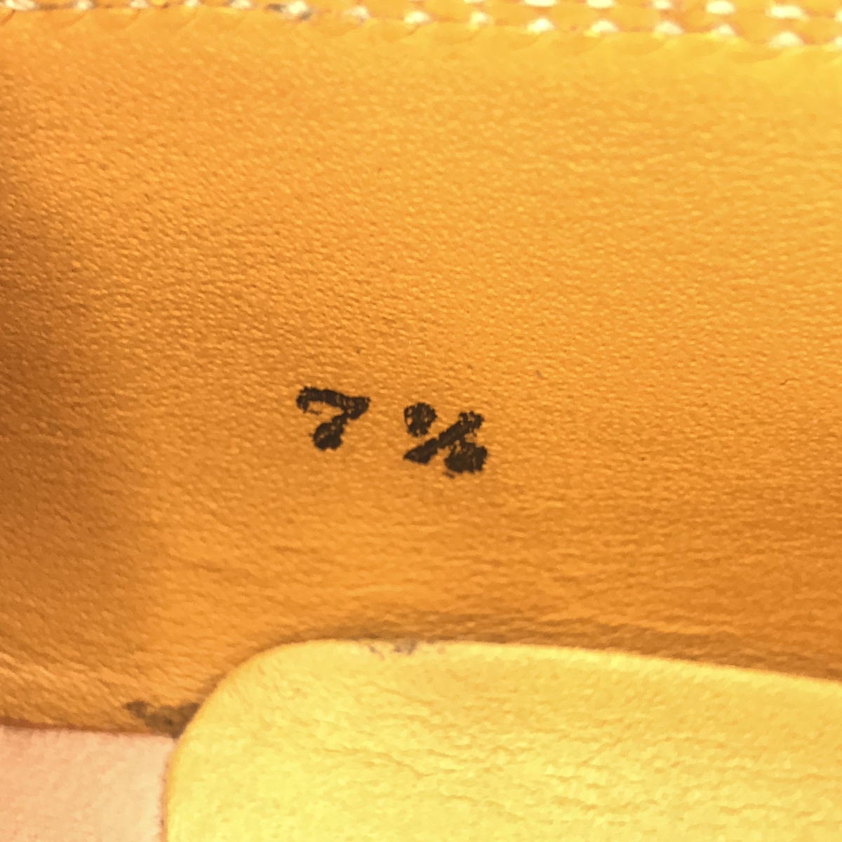 MAKERS / メイカーズメーカーズ Vチップ レザー コインローファー