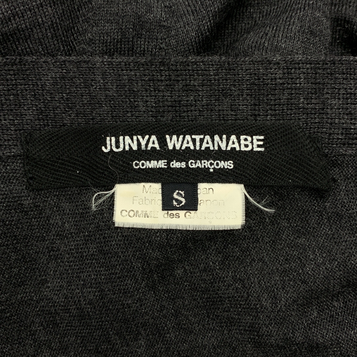 JUNYA WATANABE COMME des GARCONS / ジュンヤワタナベ ウール バックボタン ニット カーディガン
