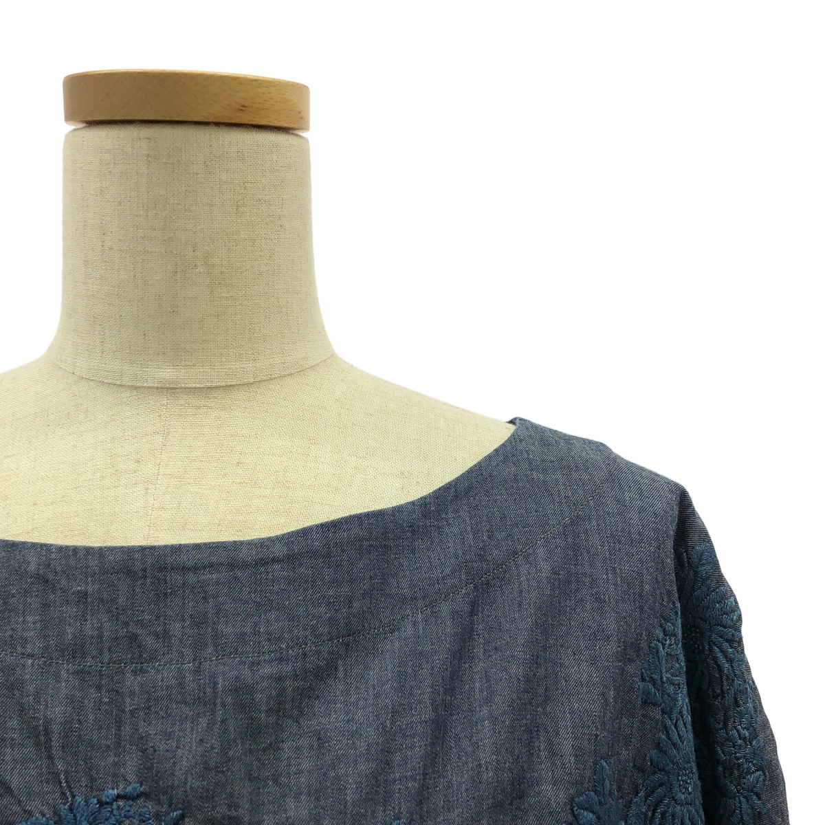 45r / フォーティファイブアール コットン フラワー 花刺しゅう デザイン ブラウス