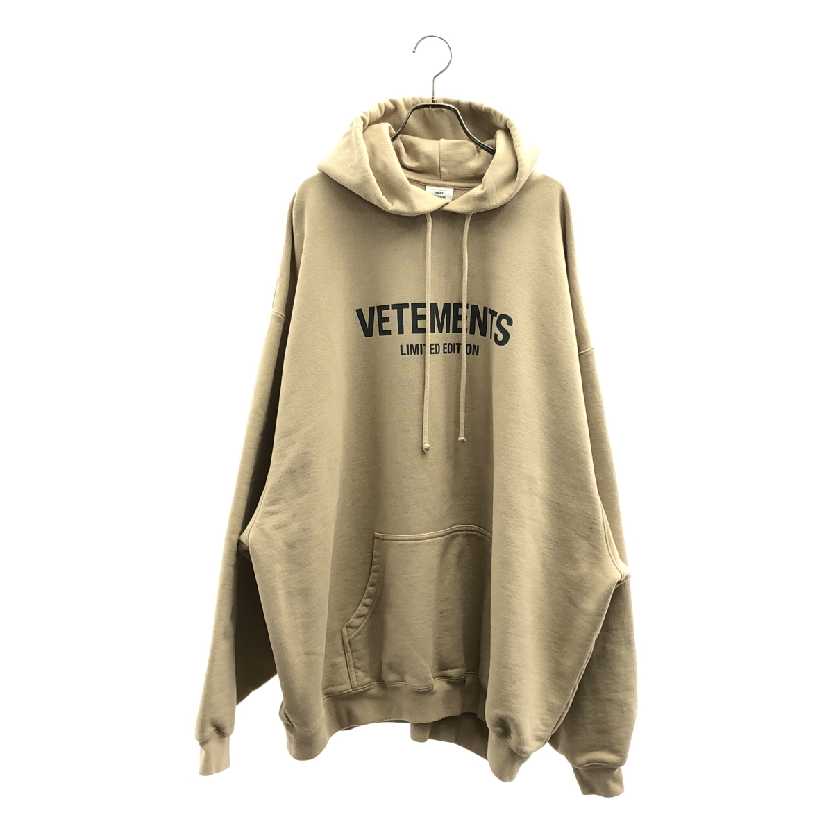 VETEMENTS / ヴェトモン