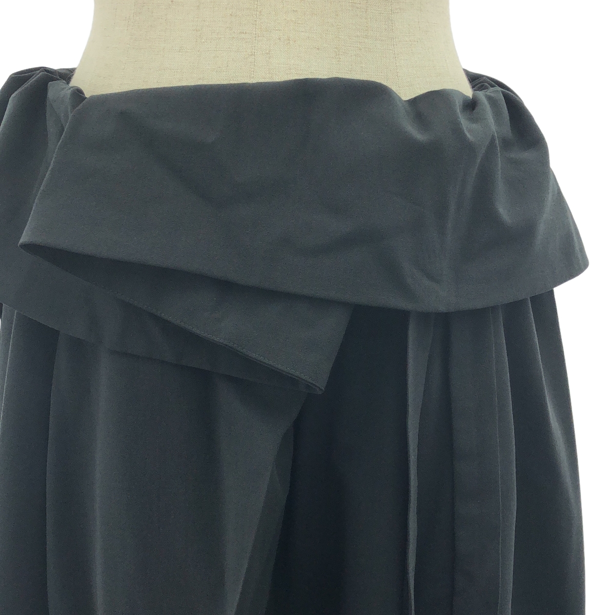 その他 オーバーラップパンツ