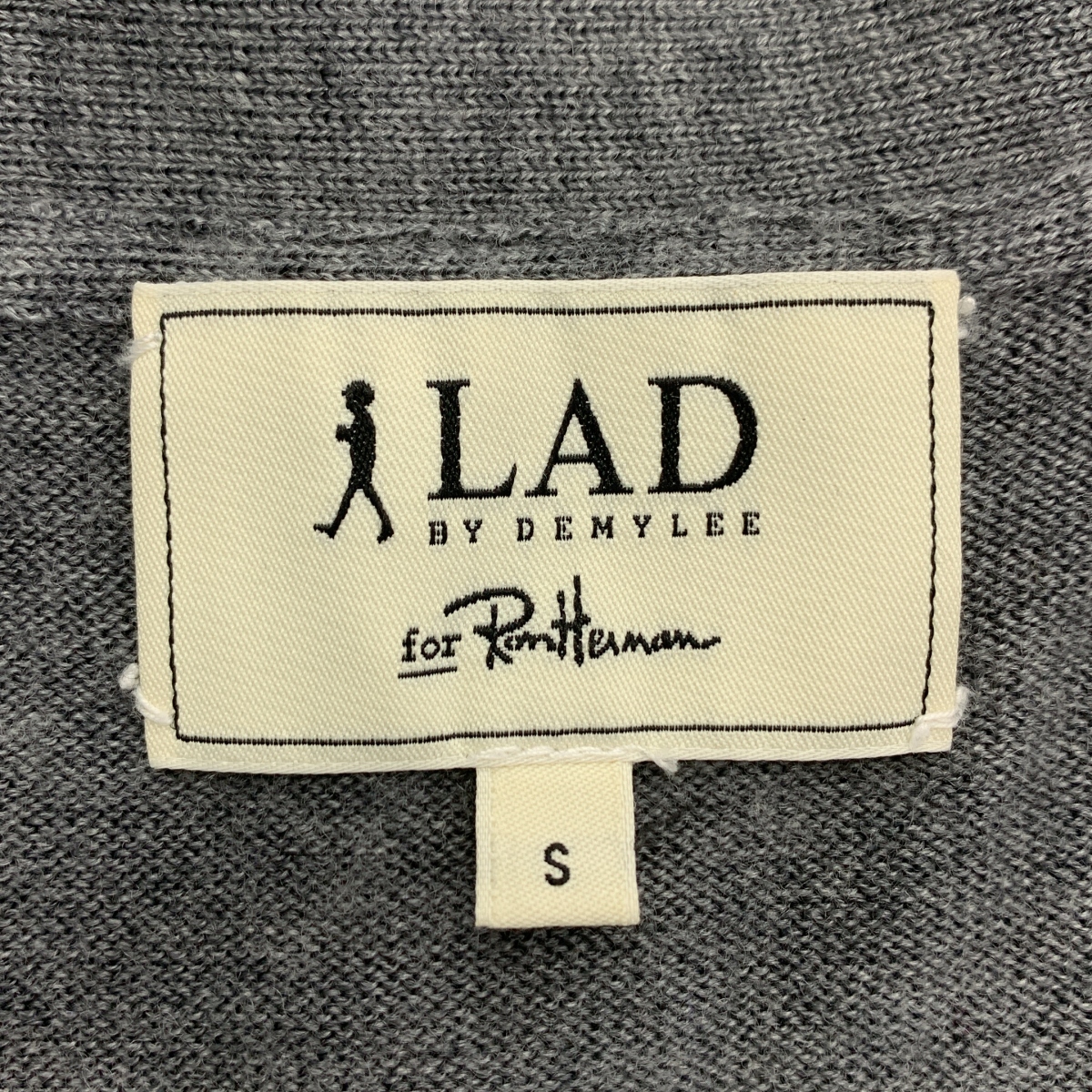 LAD BY DEMYLEE / ラッドバイデミリー × Rohn Herman / ロンハーマン別注 ウール エルボーパッチ ハイゲージ Vネック ニットカーディガン