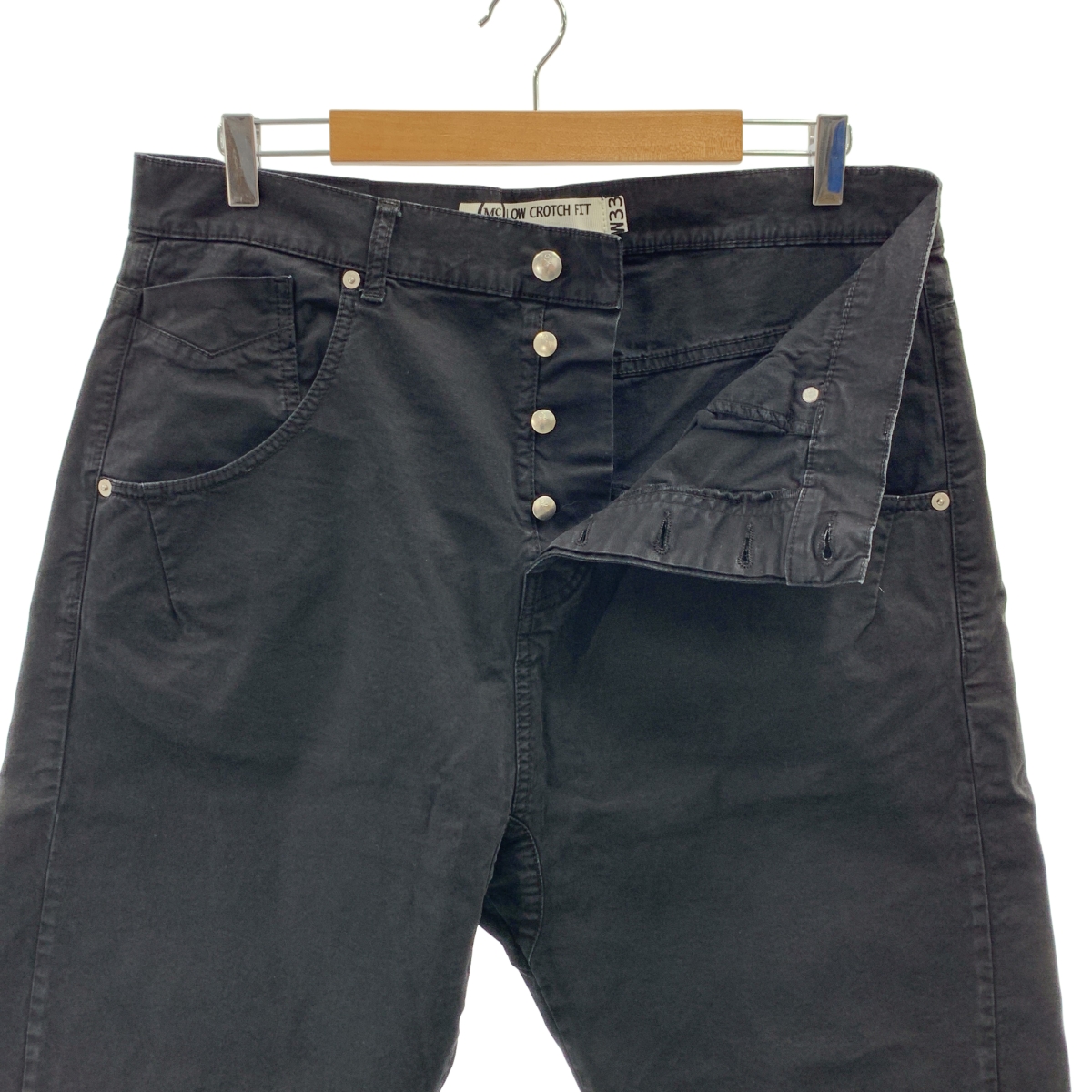 McQ / マックキューアレキサンダーマックイーン LOW CROTCH FIT テーパードパンツ