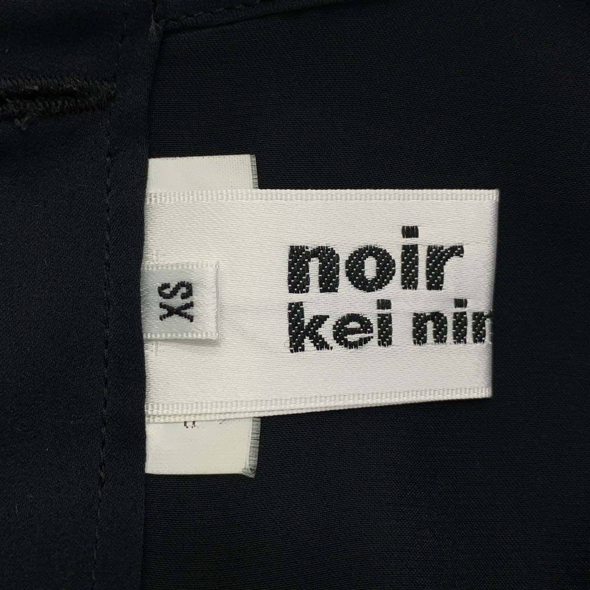 noir kei ninomiya / ノワールケイニノミヤ タイ シアー シャツ ブラウス