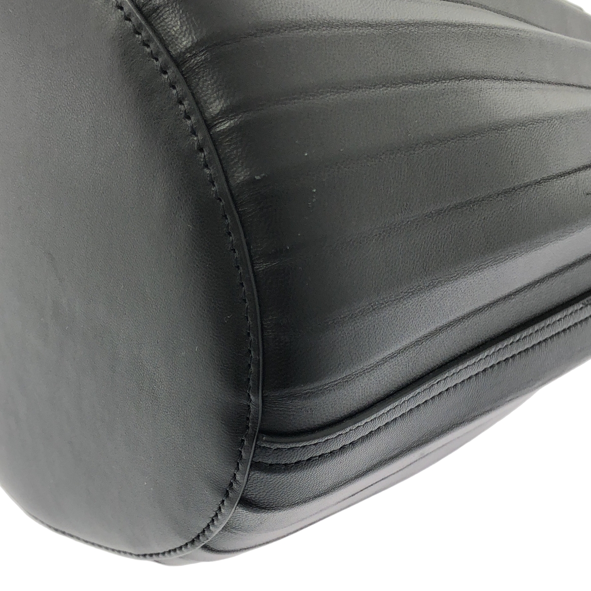 MANSUR GAVRIEL / マンサーガブリエル プリーツ ドローストリング 巾着 ショルダーバッグ