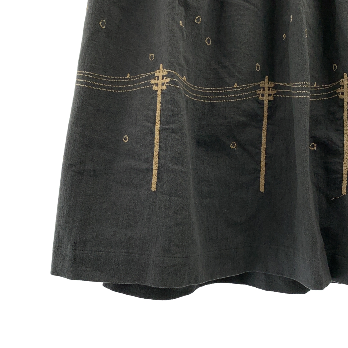 mina perhonen / ミナペルホネン yuki-no-hi / ユキノヒ エンブロイダリー ギャザー スカート