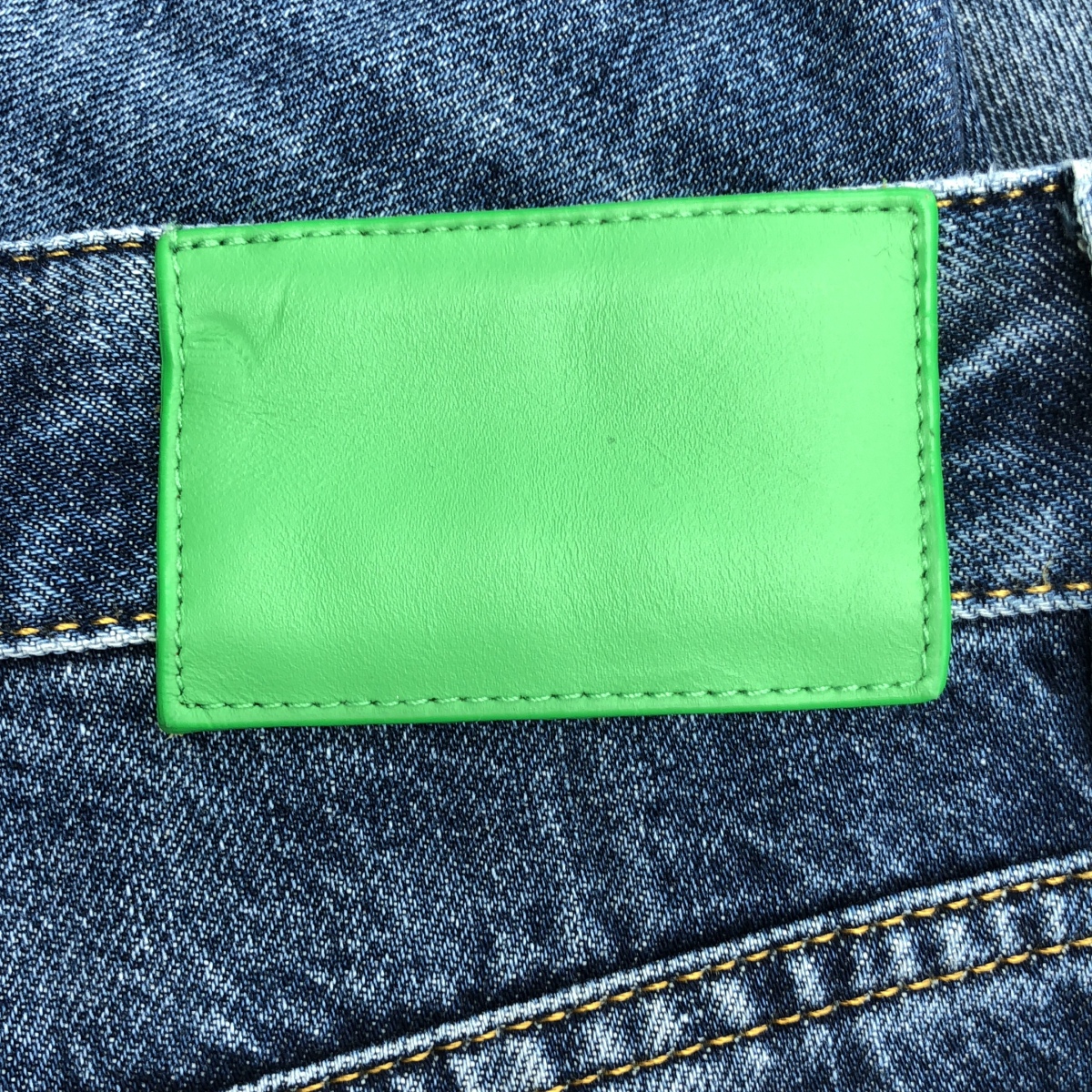 BOTTEGA VENETA / ボッテガヴェネタ ミディアムウォッシュド ワイドデニムパンツ