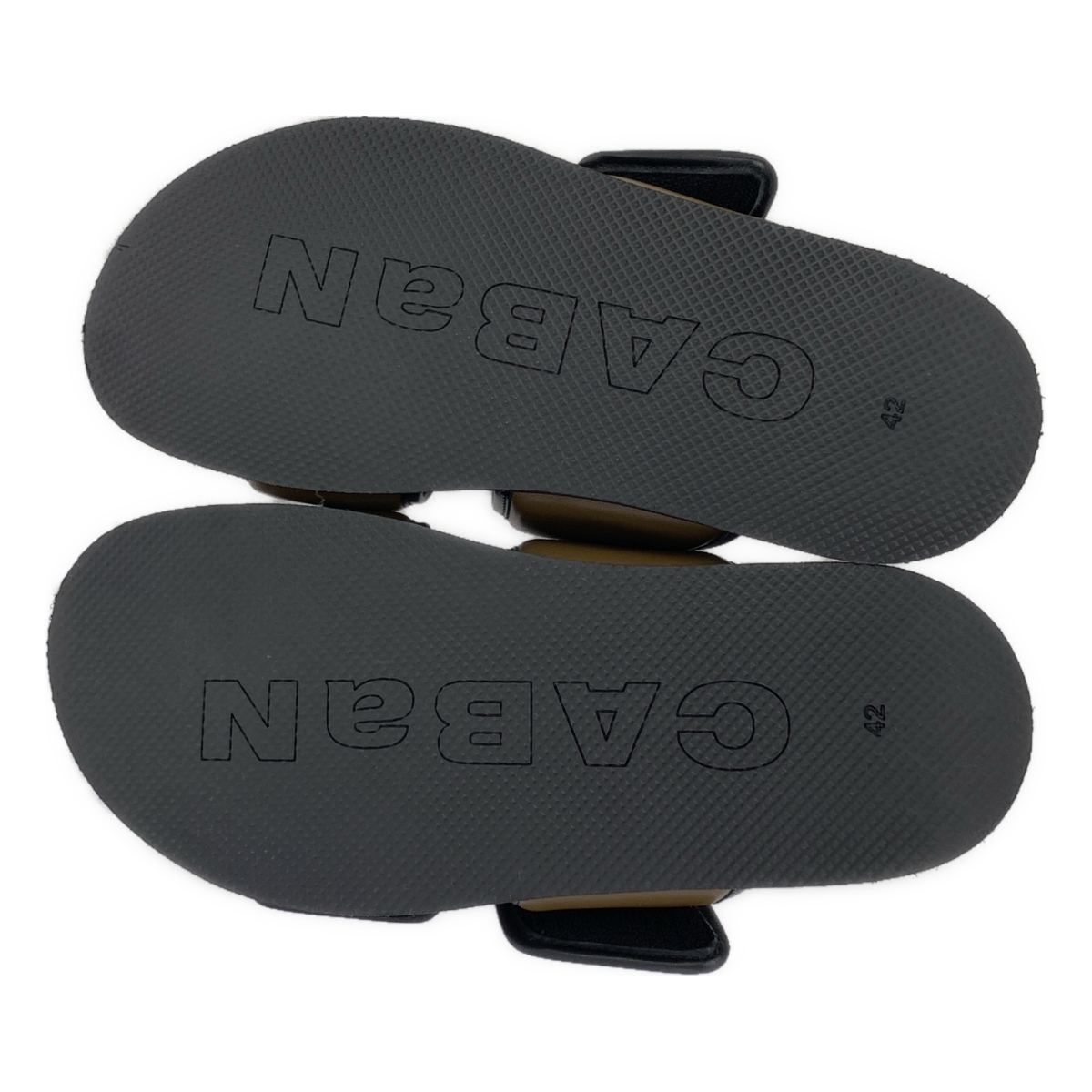 CABaN / キャバン by Patricia Urquiola パイピングダブルストラップサンダル