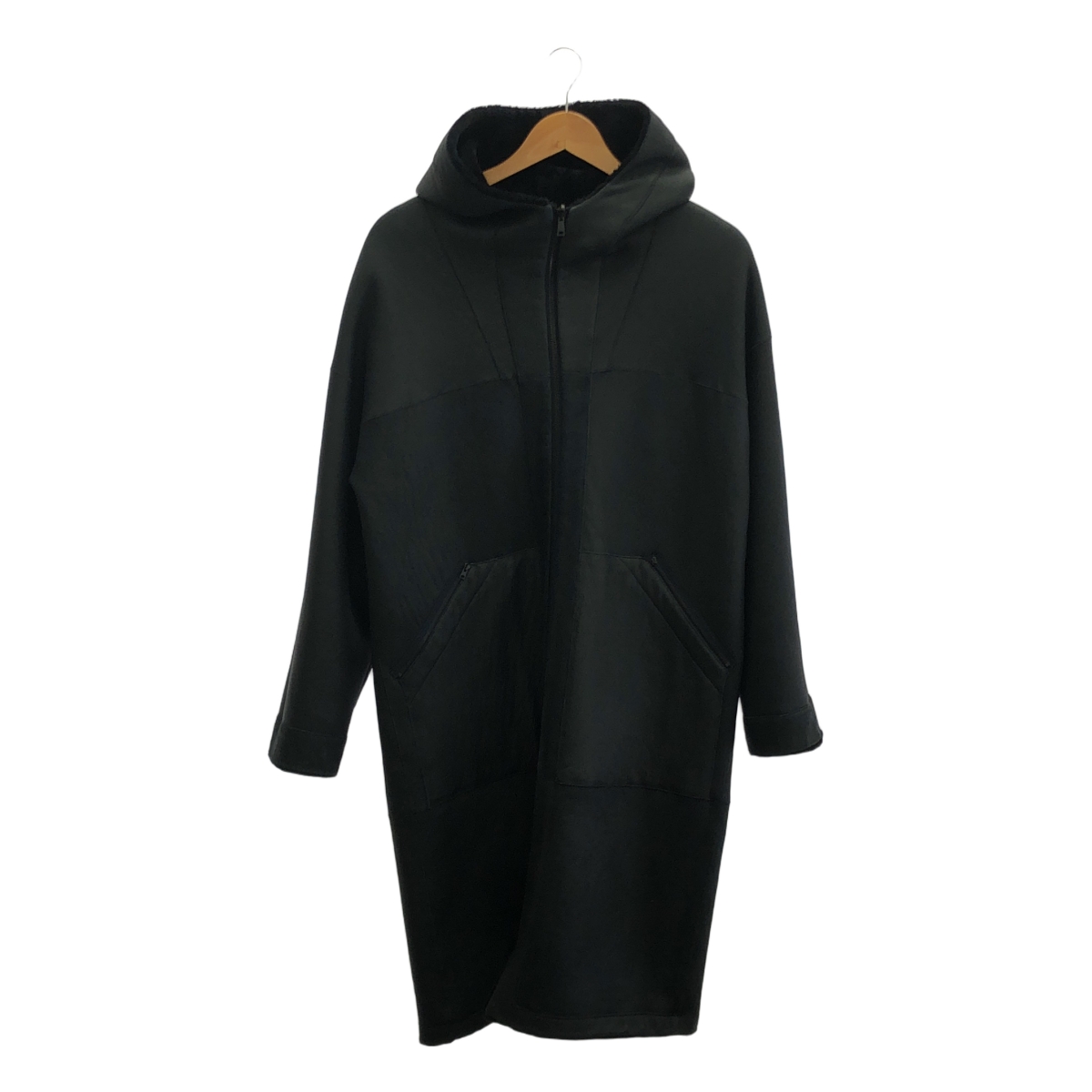 32PARADIS / トラントドゥパラディ リバーシブル ノーカラー フーデッド ムートンコート