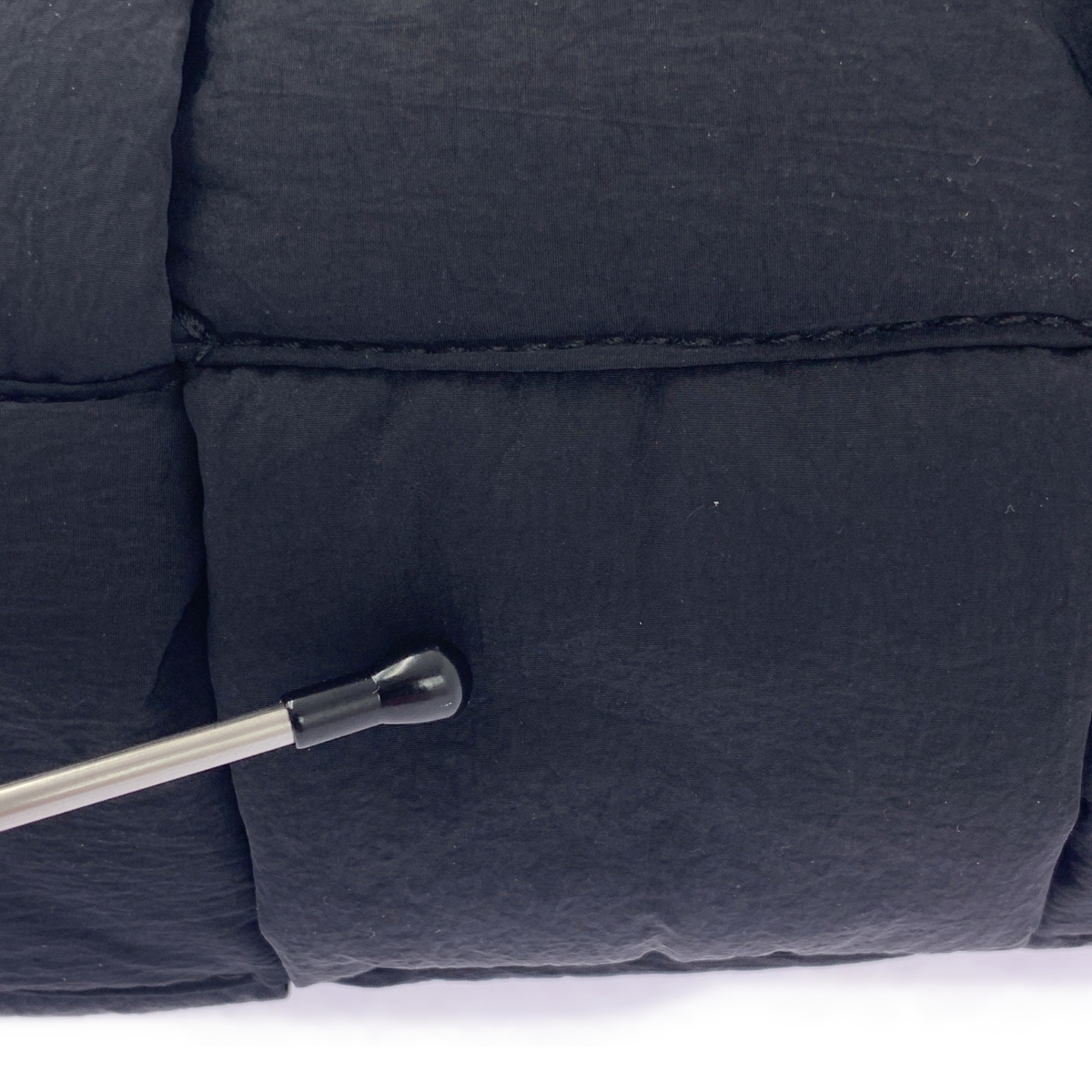 BOTTEGA VENETA / ボッテガヴェネタ Padded Quilted Nylon Tote Bag / マキシイントレチャート パディット キルティッド トートバッグ  / ユニセックス / ポーチ付き