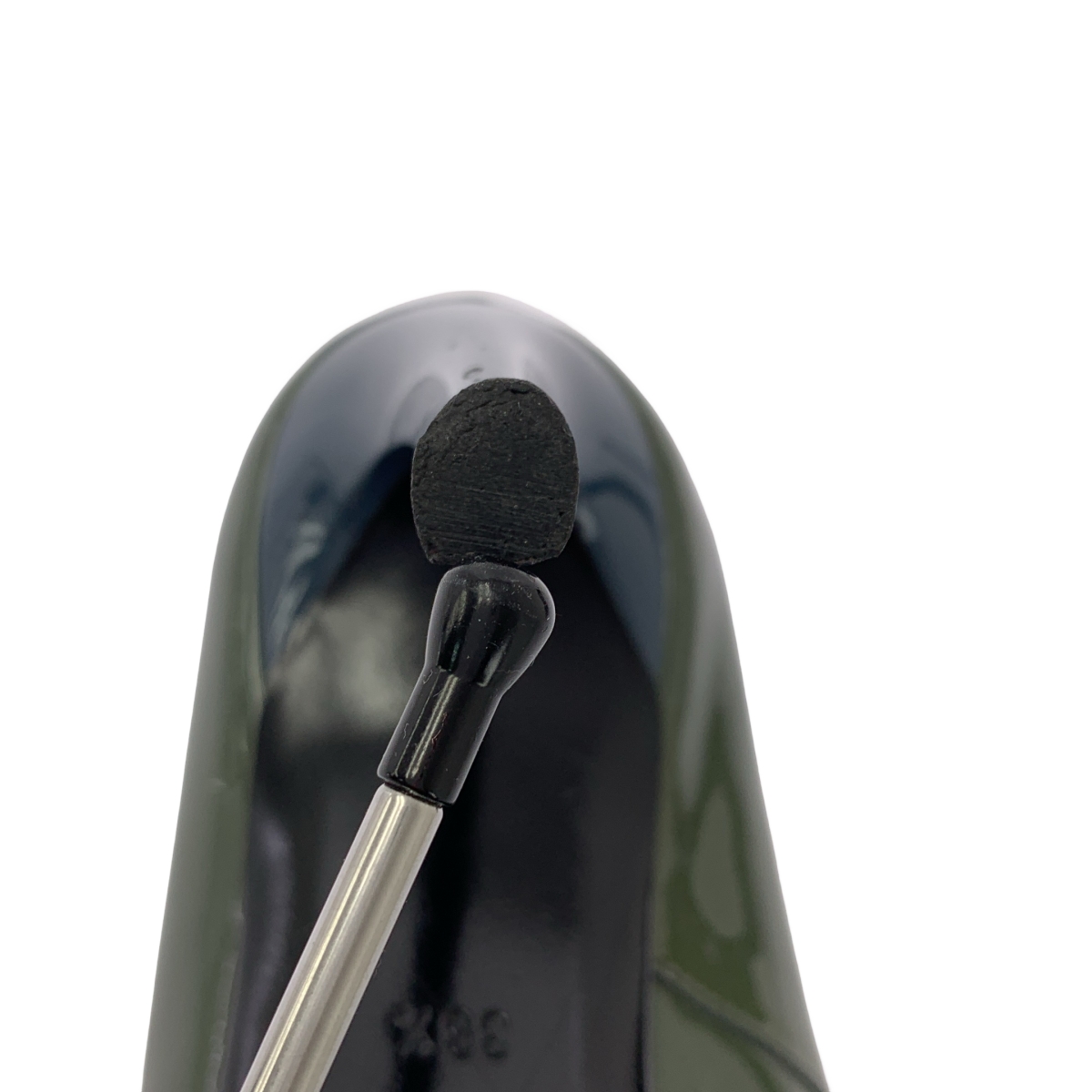 Roger Vivier / ロジェ・ヴィヴィエ パテントレザー ロゴ ヒール パンプス