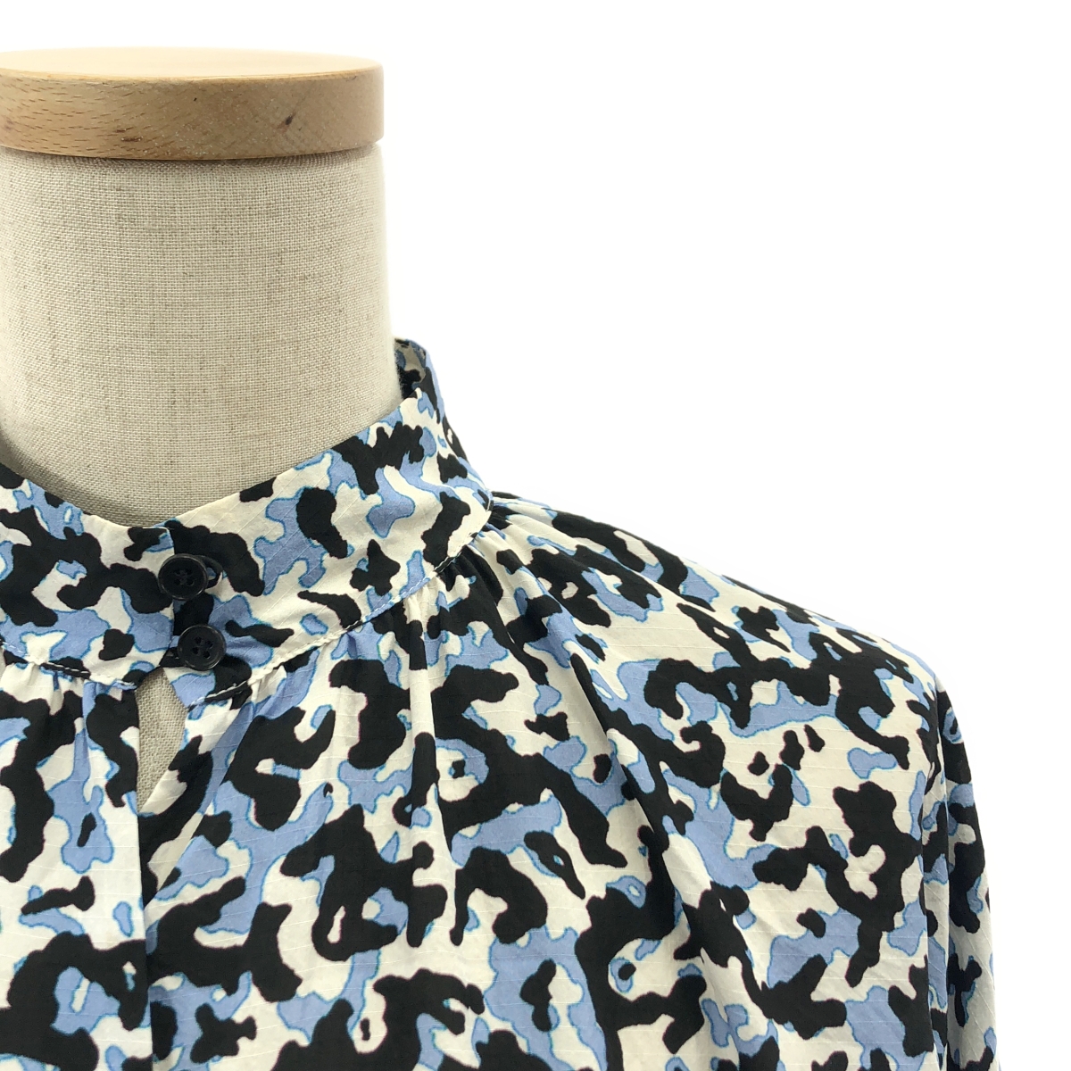 Christian Wijnants / クリスチャンワイナンツ TOMORROWLAND シルク フラワープリント スキッパー ブラウス