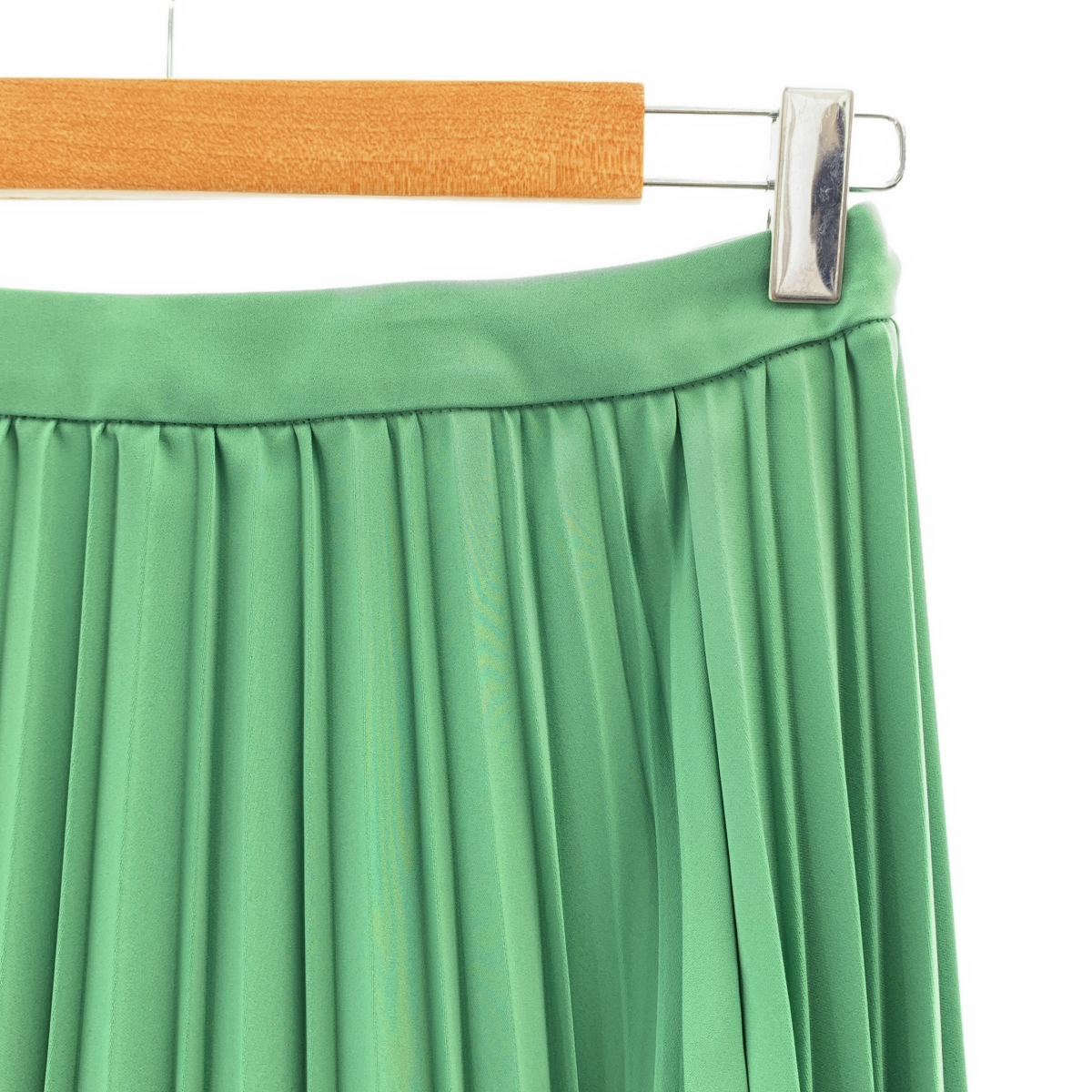 Graphpaper / グラフペーパー Satin pleats skirt サテンプリーツスカート