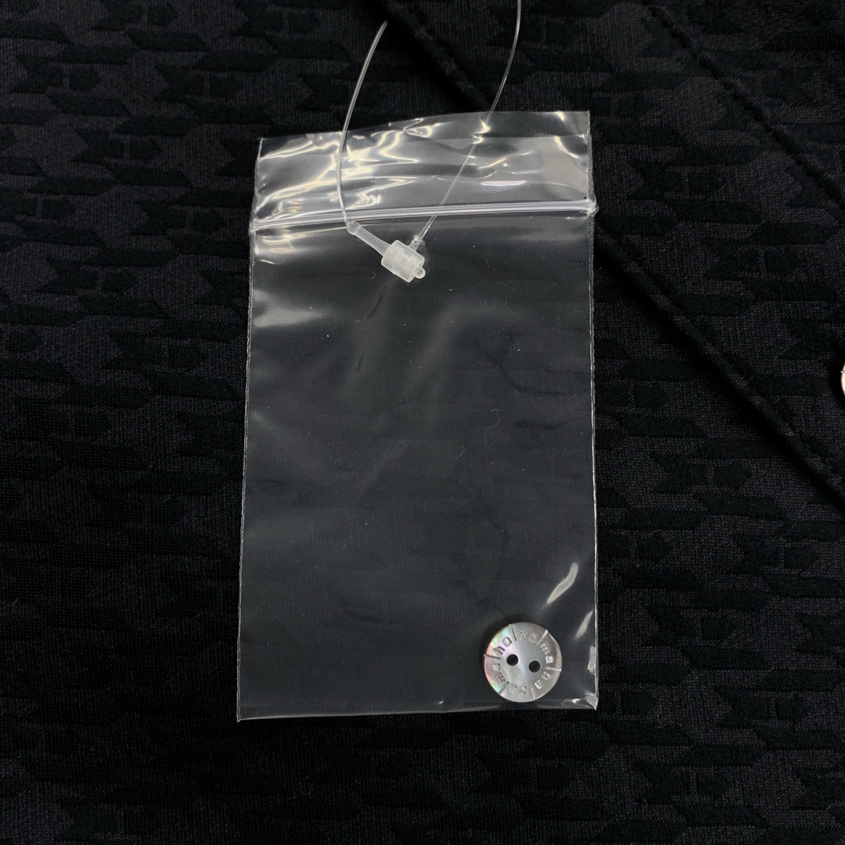 その他 総柄 ジャガード ロゴボタン シャツ ブラウス