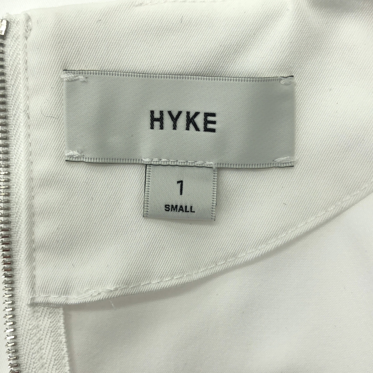 HYKE / ハイク TASLAN TWILL TOP / バックジップ スリット ブラウス