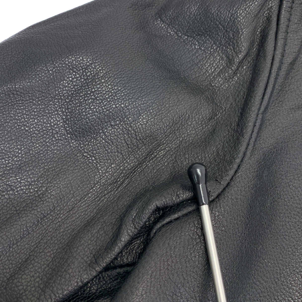 Christian Dior / クリスチャンディオール Bee刺しゅう バックスタッズ装飾 ライダースレザージャケット