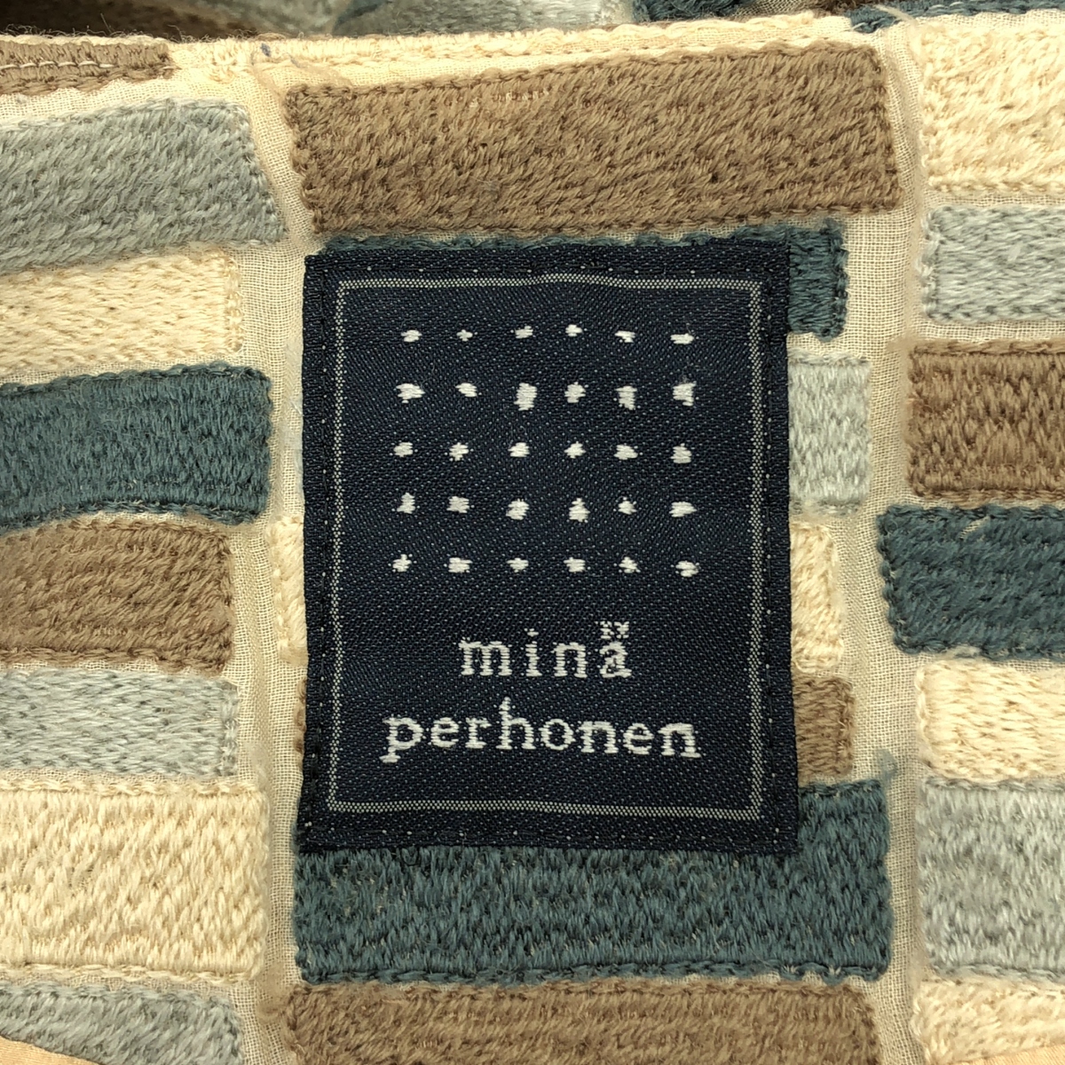 mina perhonen / ミナペルホネン lake ノーカラー ハーフコート