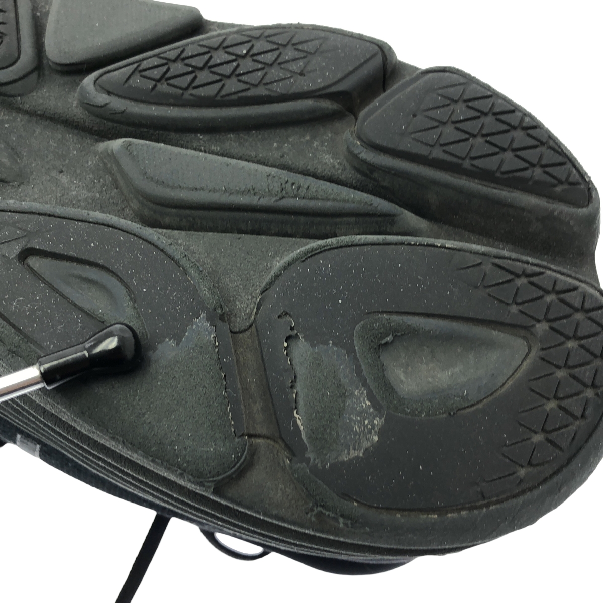 HOKA ONE ONE / ホカオネオネ BONDI 8 / ボンダイ ローカットスニーカー