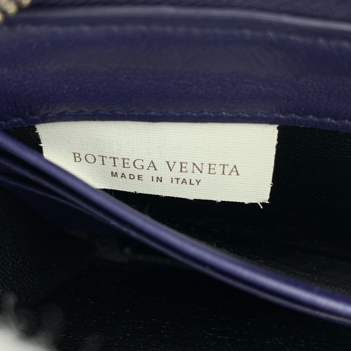 BOTTEGA VENETA / ボッテガヴェネタ レザー ラウンドジップ イントレチャート ロングウォレット