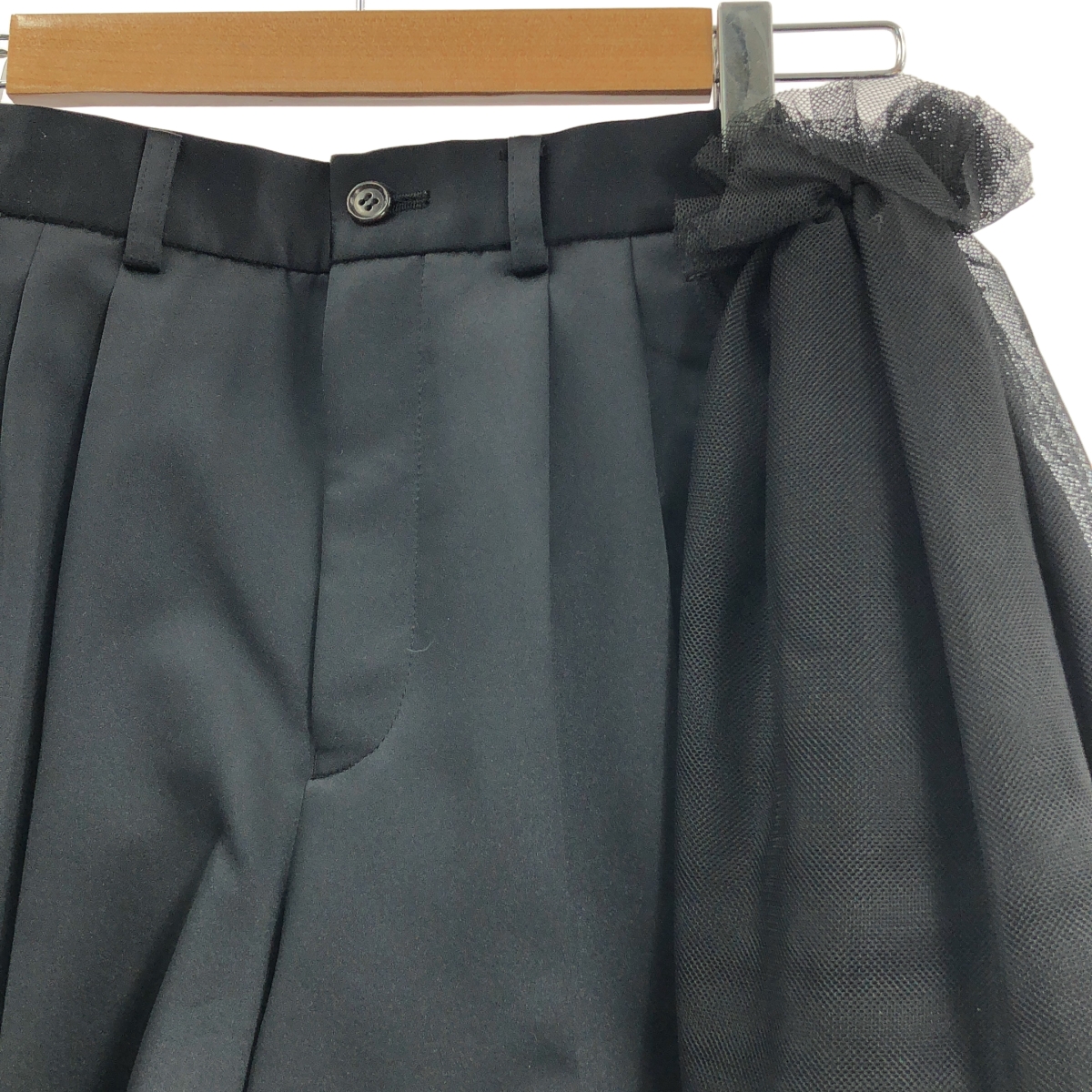 noir kei ninomiya / ノワールケイニノミヤ エステルサテン チュール 切替 キュロットパンツ