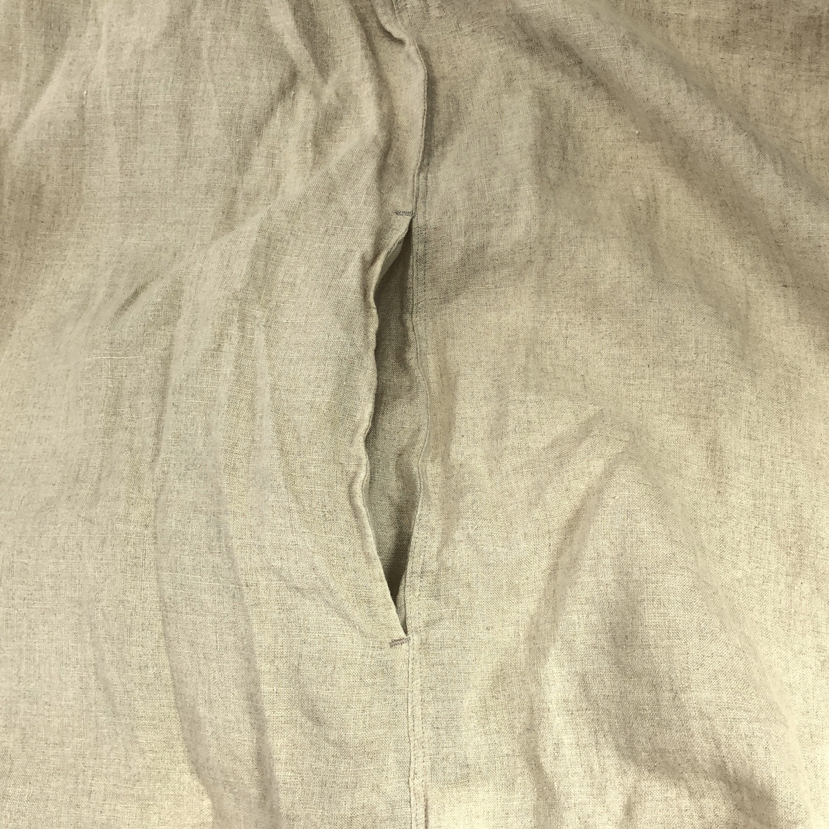 suzuki takayuki / スズキタカユキ リネン ギャザー ポケット付き バンドカラー シャツ ワンピース