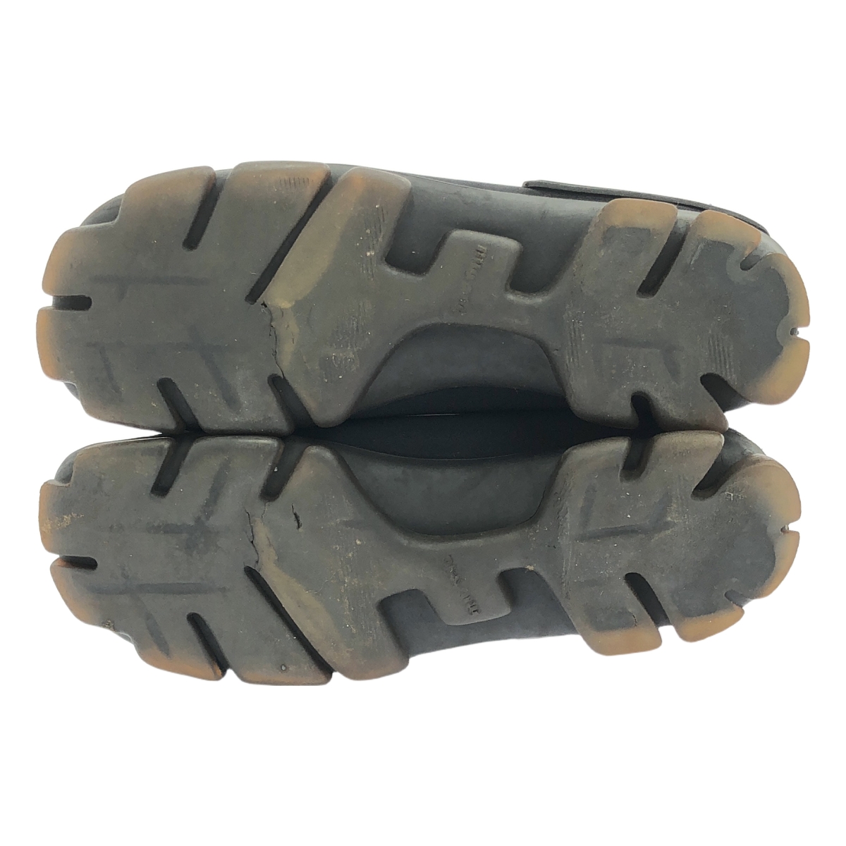 miu miu / ミュウミュウ スクエアトゥ ロゴ スニーカー