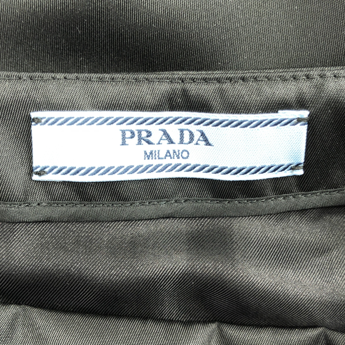 PRADA / プラダ RE-NYLON リナイロン ビジュー トライアングルロゴ スカート