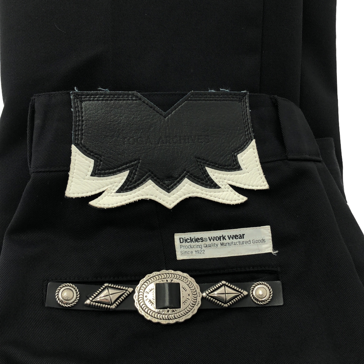 TOGA PULLA / トーガプルラ × Dickies コンチョ ワーク フレア パンツ