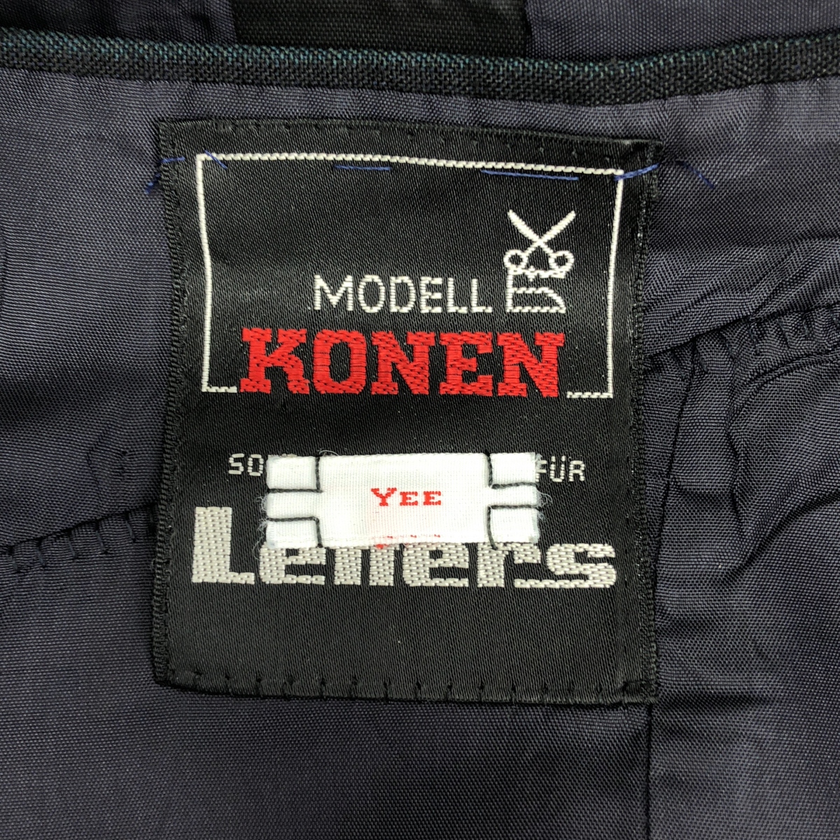 MARINA YEE / マリナイー UPCYCLE COLLECTION /  Oversized ORIGAMI ストライプ テーラードジャケット