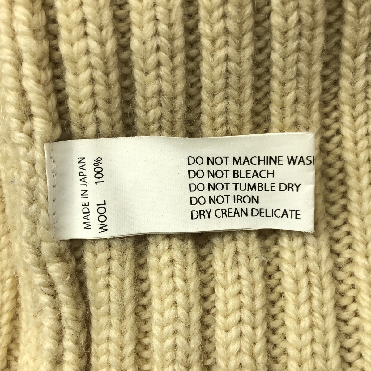 その他 ウール スリットリブスリーブ ケーブルニット セーター