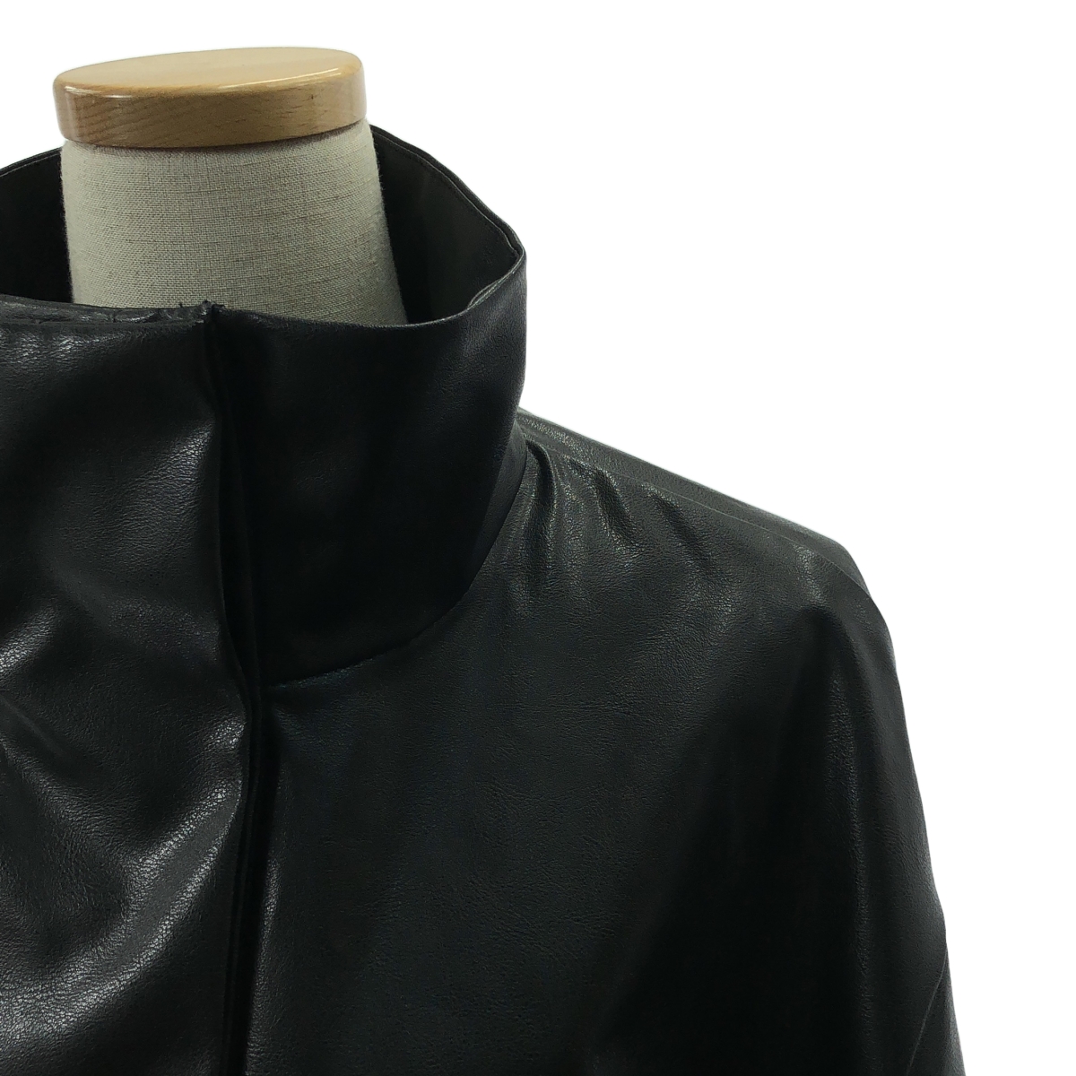 Mame Kurogouchi / マメクロゴウチ Coated Cotton Gabardine Short Jacket コーテッド コットン ギャバジン ショート ジャケット