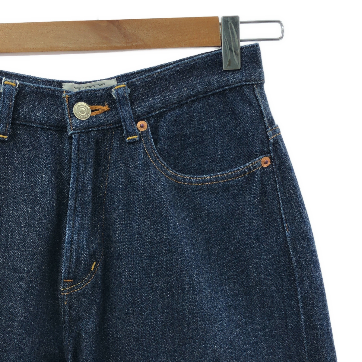 YAECA / ヤエカ クロップド テーパードデニム パンツ