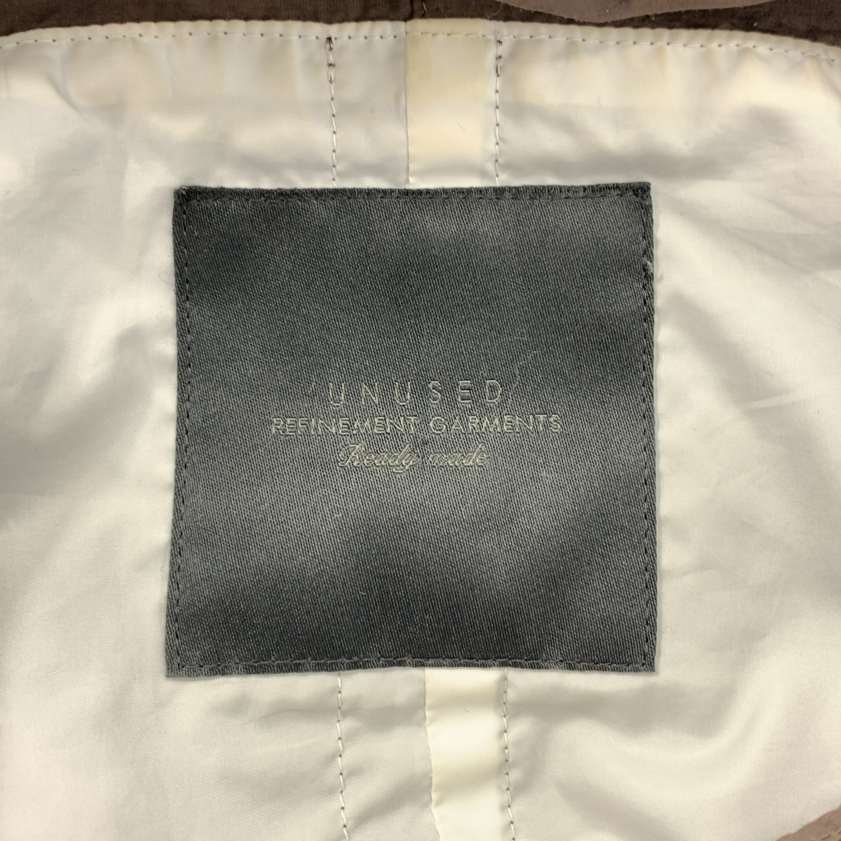 UNUSED / アンユーズド ナイロン アノラックパーカー