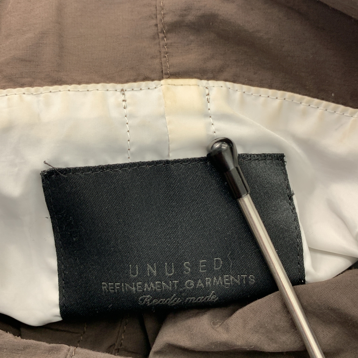 UNUSED / アンユーズド ナイロン アノラックパーカー