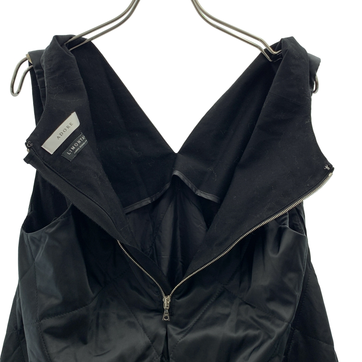 ADORE / アドーア キルティング Vネック ワンピース