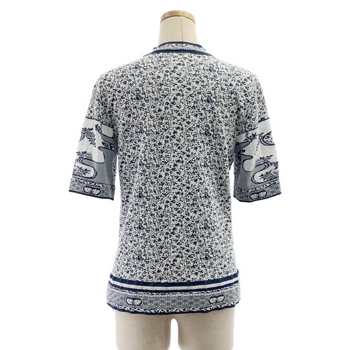 Mame Kurogouchi / マメクロゴウチ Landscape Graphic Sheer Knitted Crew Neck Top / 伊勢丹新宿別注 ジャガード クルーネック トップス