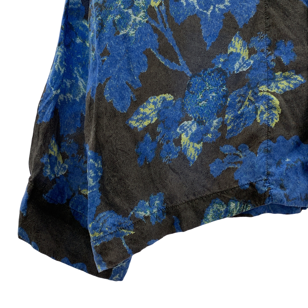 TOGA PULLA / トーガプルラ プリント インナー シャツ