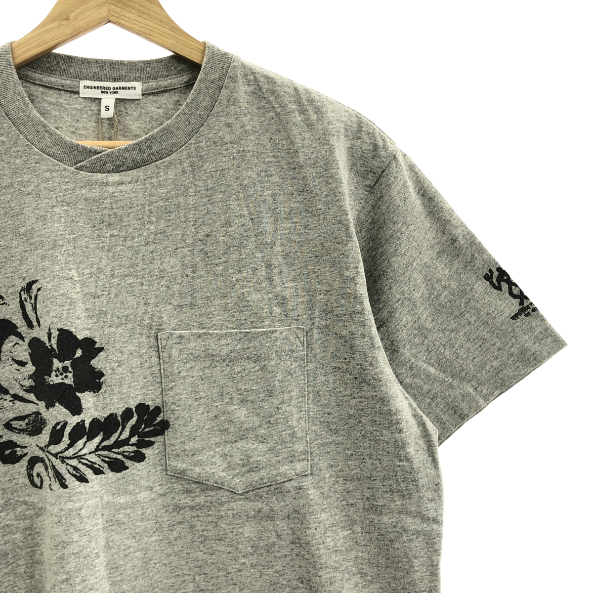 Engineered Garments / エンジニアドガーメンツ フラワー プリント コットン Tシャツ