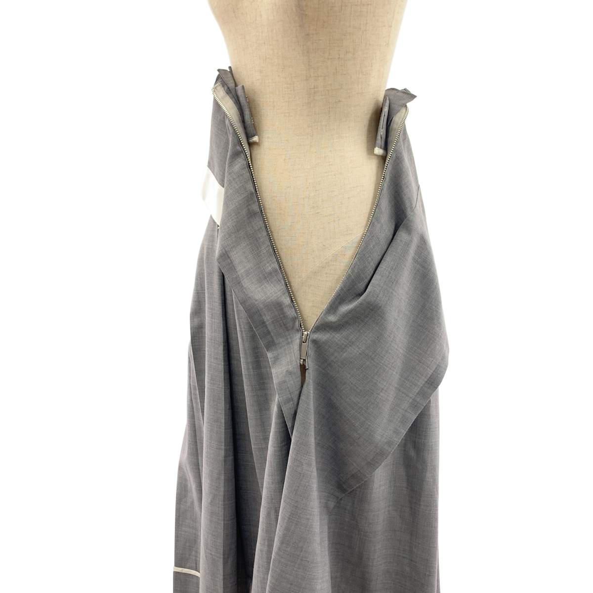 sacai / サカイ ZIP Suiting Skirt ジップ プリーツ スカート