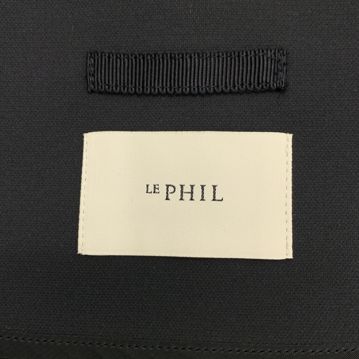 LE PHIL / ルフィル ハイストレッチダンボールジャケット