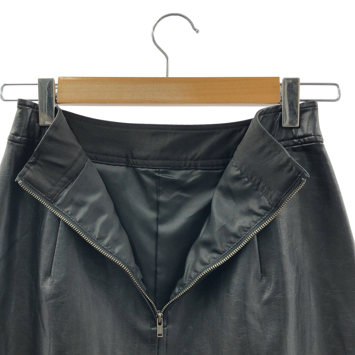 AMERI / アメリ DEEP SLIT SYNTHETIC LEATHER SKIRT / ディープスリット シンセティックレザー スカート