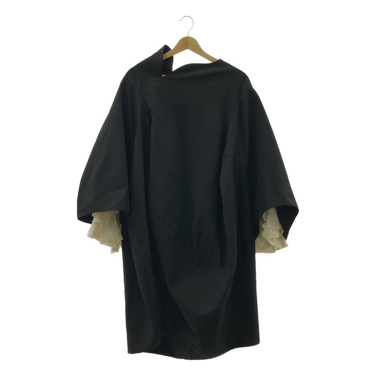 COMME des GARCONS / コムデギャルソン