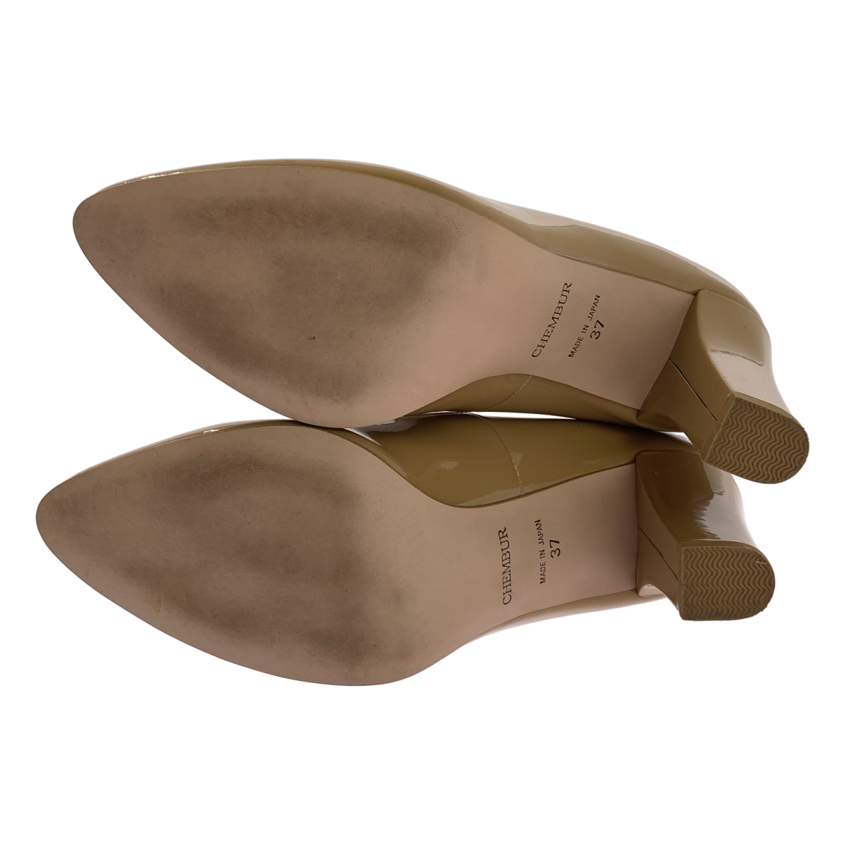 CHEMBUR / チェンバー パテントレザー ヒール パンプス